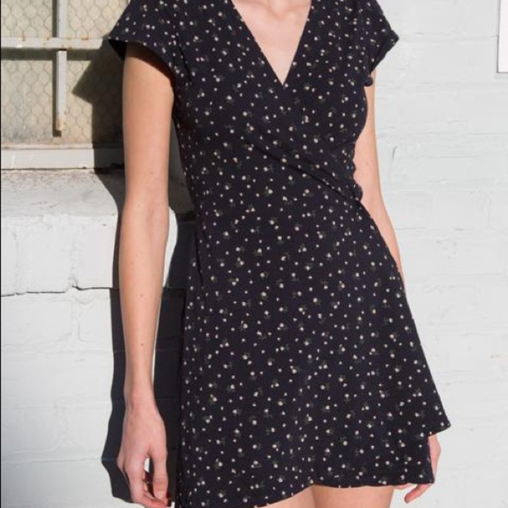 Brandy Melville Robbie Dress